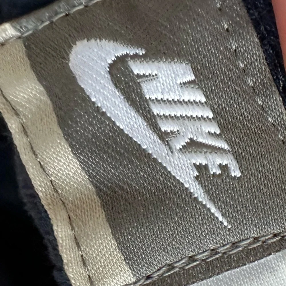 Nike new infant